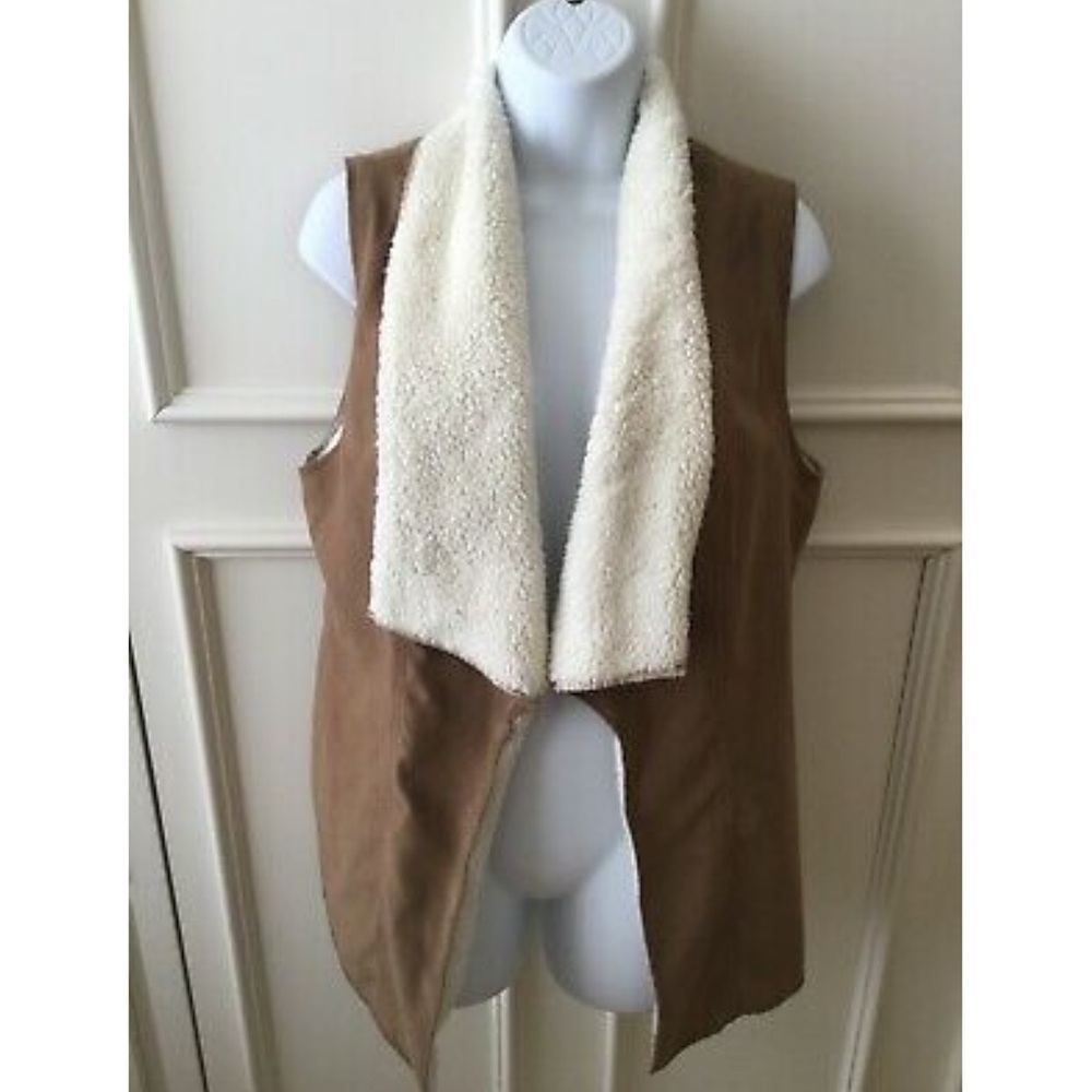 BCX Faux Fur Vest 🤎